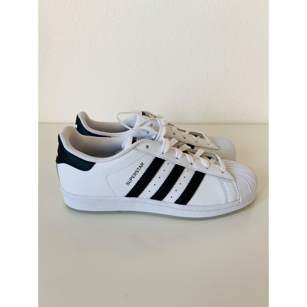 NWT adidas Superstar Sneakers
